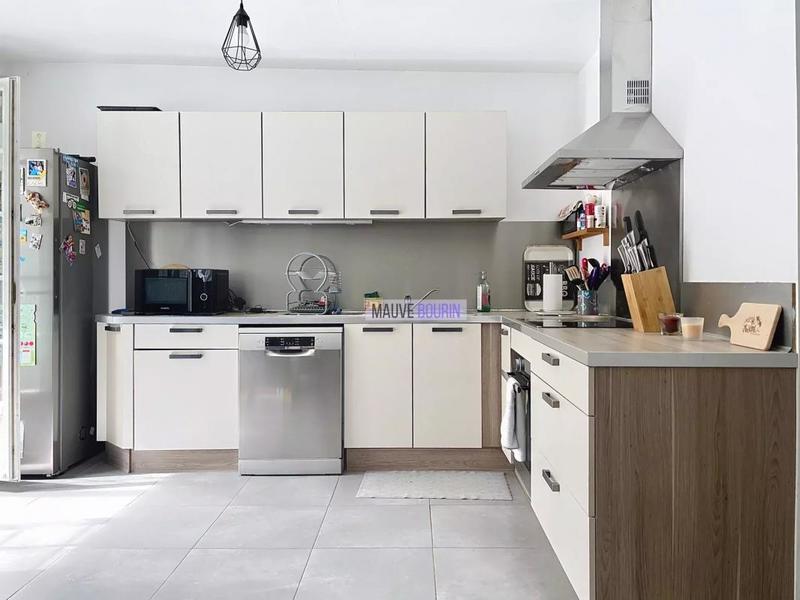 Maison - 123 m² - 6 pièces