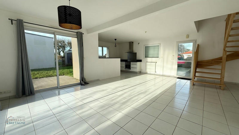 Maison - 119 m² - 6 pièces