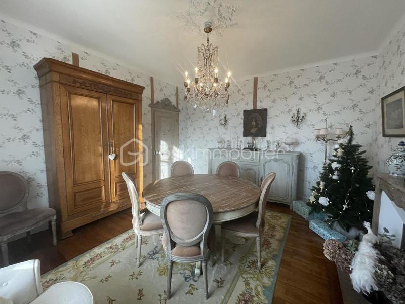 Demeure - 153 m² - 4 pièces