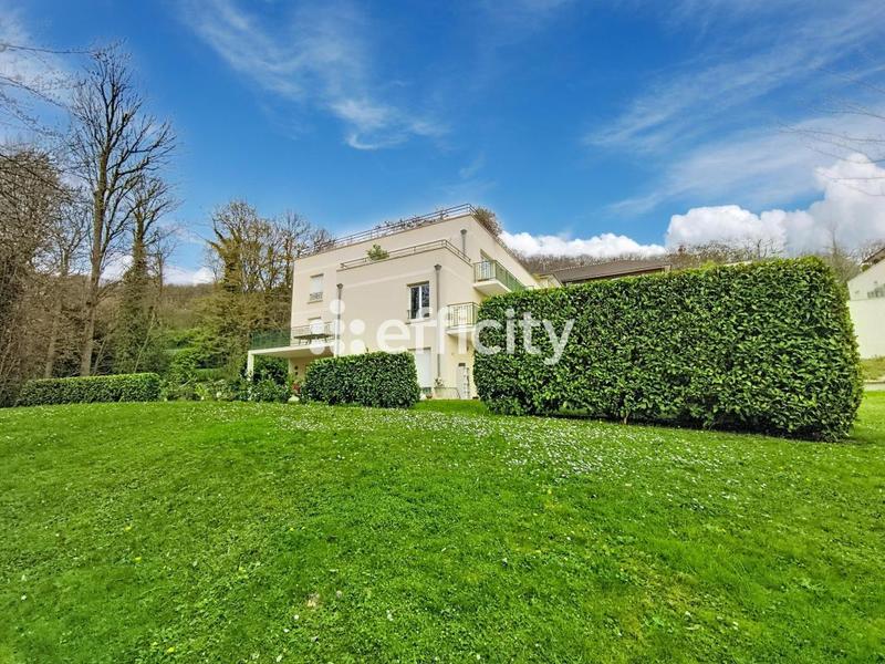 Appartement - 77 m² - 4 pièces