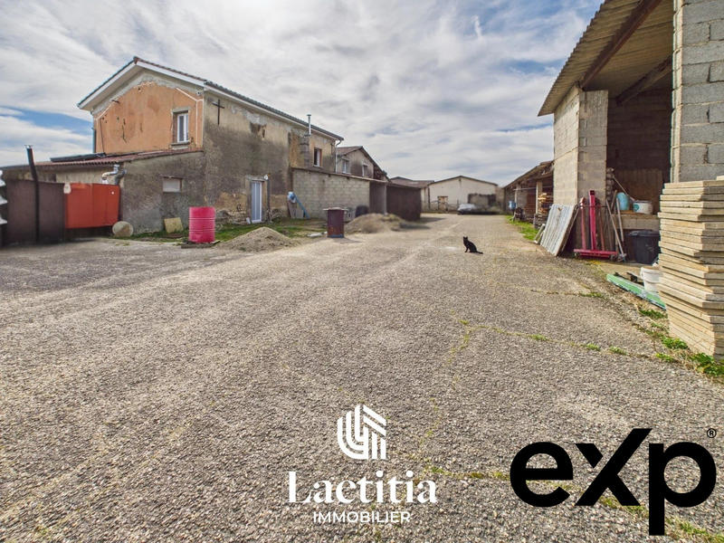 Maison - 105 m² - 4 pièces