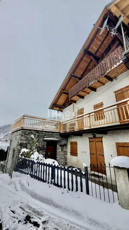 Maison - 128 m² - 6 pièces