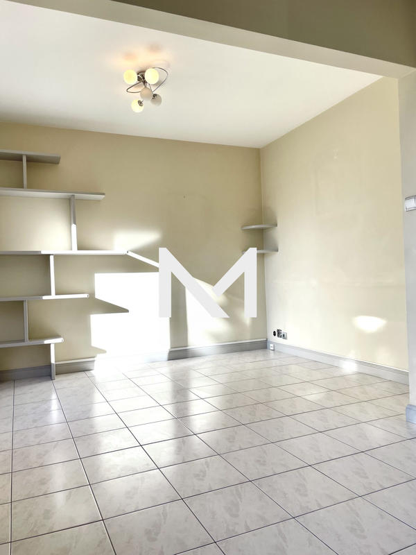 Appartement - 73 m² - 4 pièces