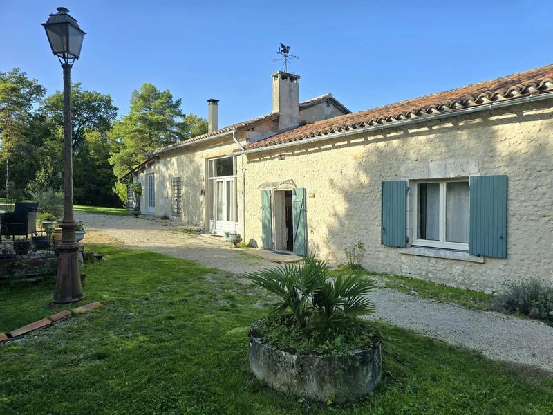 Maison - 146 m² - 5 pièces