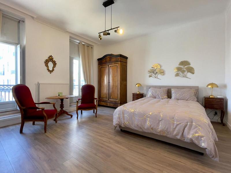 Appartement - 93 m² - 3 pièces