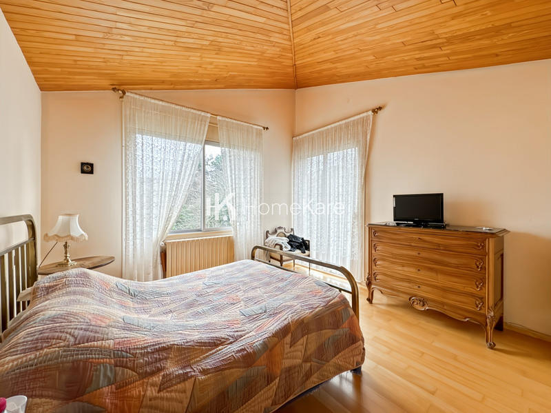 Maison - 163 m² - 6 pièces