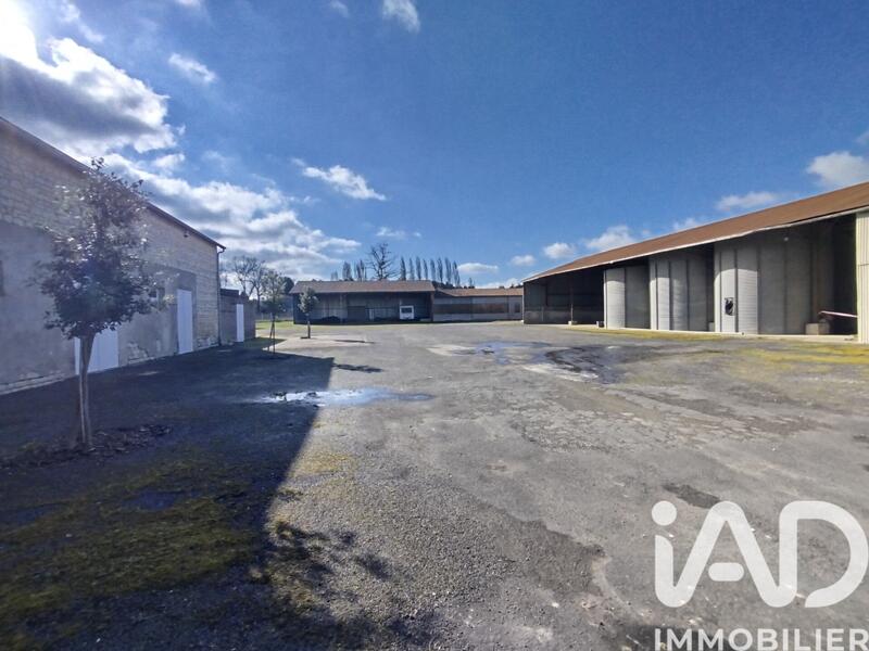 Maison - 188 m² - 6 pièces