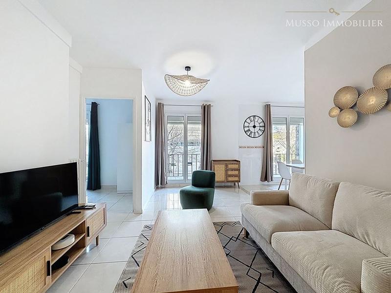 Appartement - 70 m² - 4 pièces