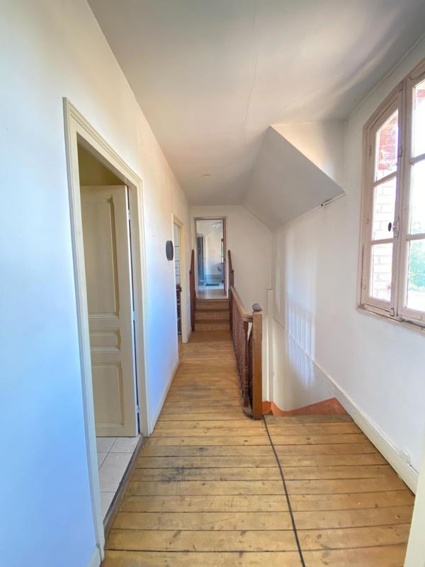 Local commercial - 800 m² - 7 pièces