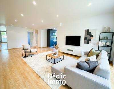 Appartement - 80 m² - 4 pièces