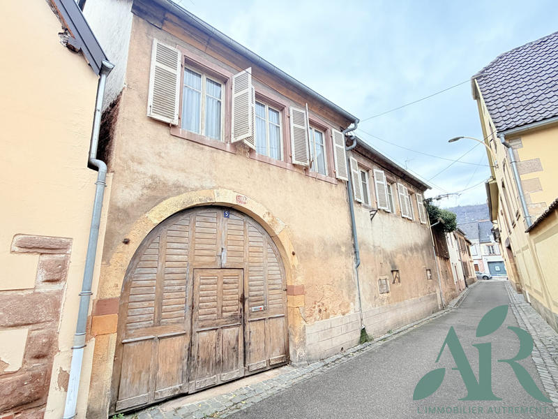 Maison ancienne - 100 m² - 5 pièces