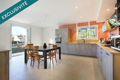 Maison - 155 m² - 4 pièces