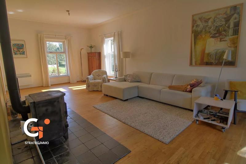 Propriété - 175 m² - 7 pièces