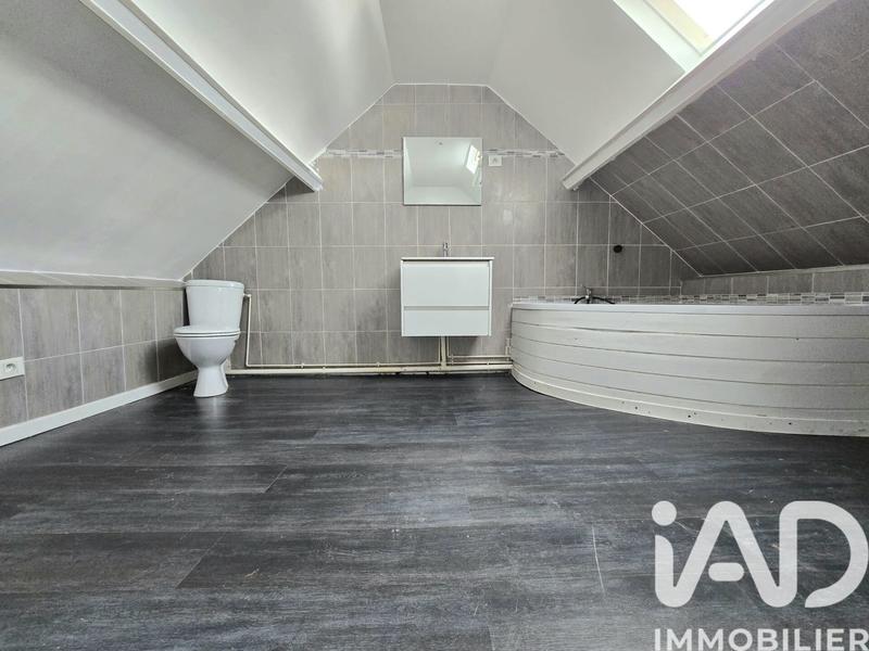 Maison - 90 m² - 3 pièces