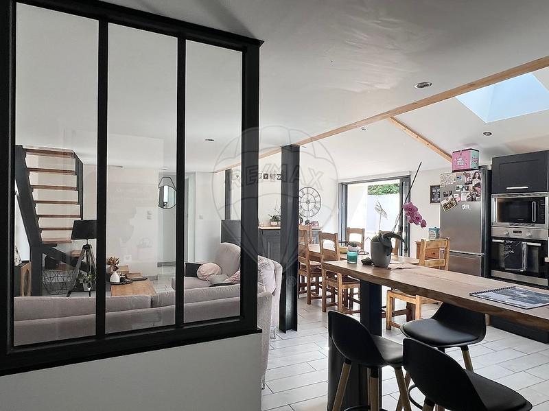 Maison - 73 m² - 3 pièces