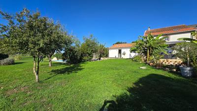 Maison - 150 m² - 4 pièces