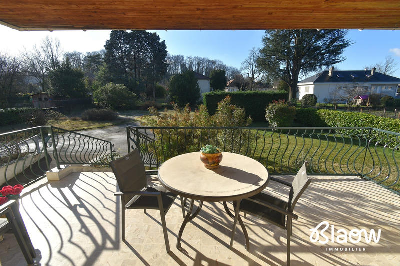 Maison - 92 m² - 6 pièces