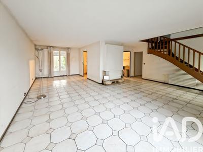 Maison - 113 m² - 7 pièces