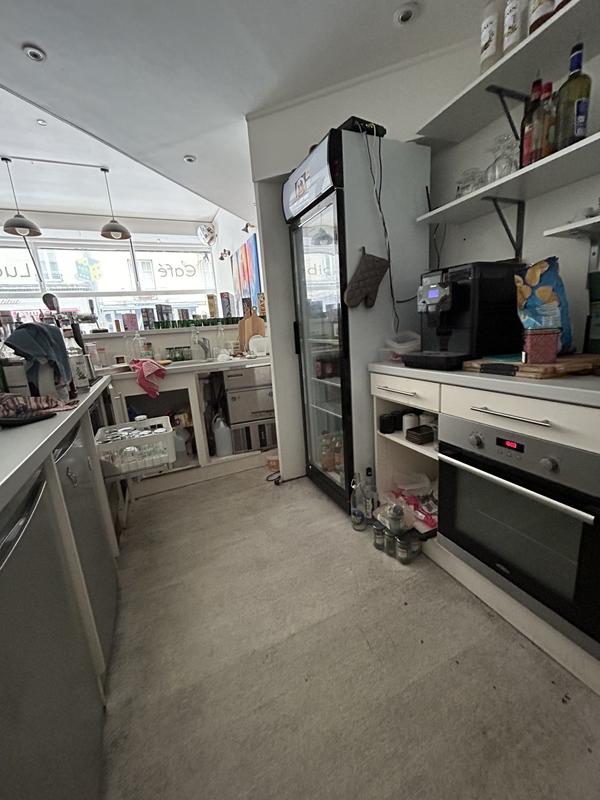 Local commercial - 80 m²