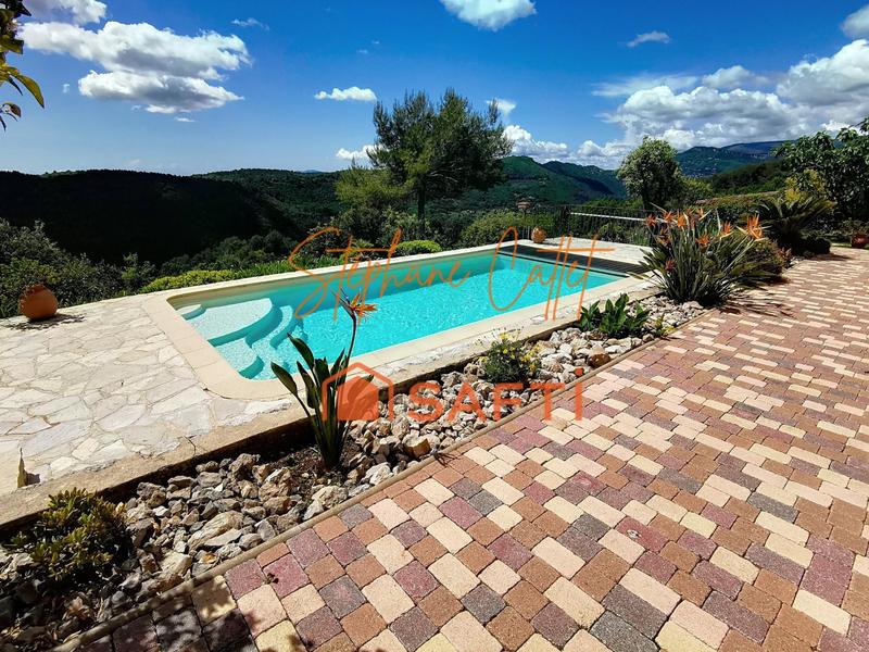 Villa - 165 m² - 5 pièces