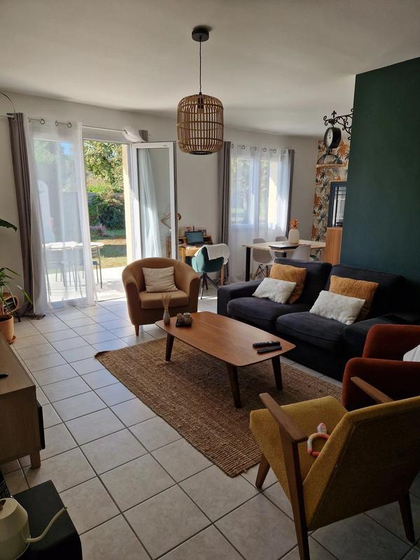 Maison - 90 m² - 4 pièces