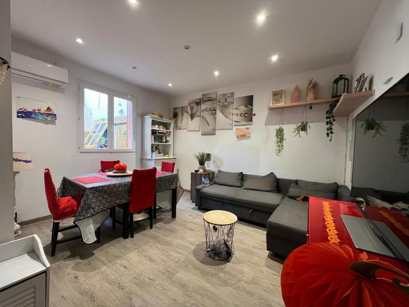 Maison - 100 m² - 6 pièces