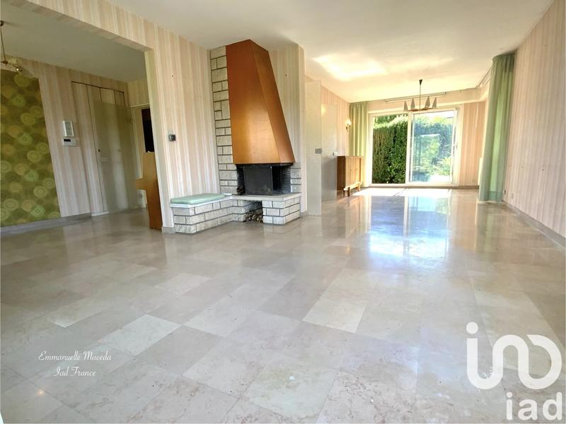 Maison - 170 m² - 8 pièces