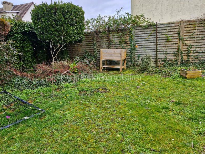 Maison - 80 m² - 5 pièces