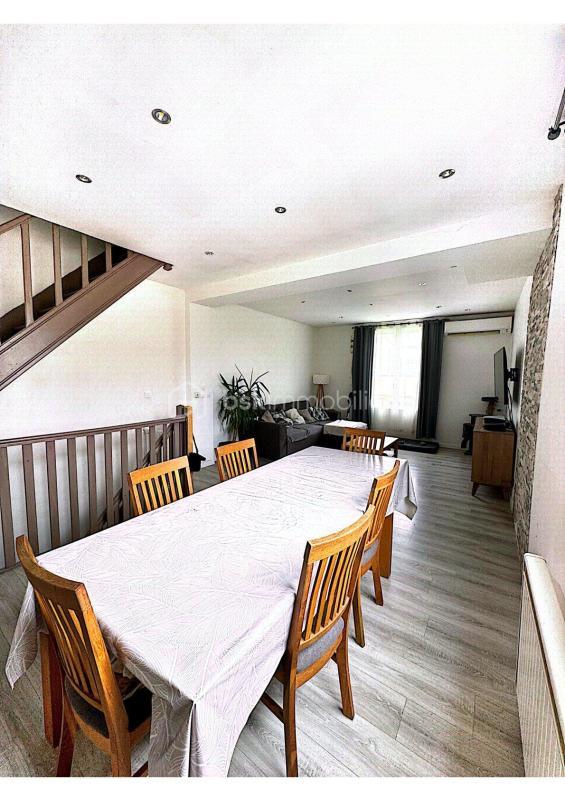 Maison - 110 m² - 4 pièces