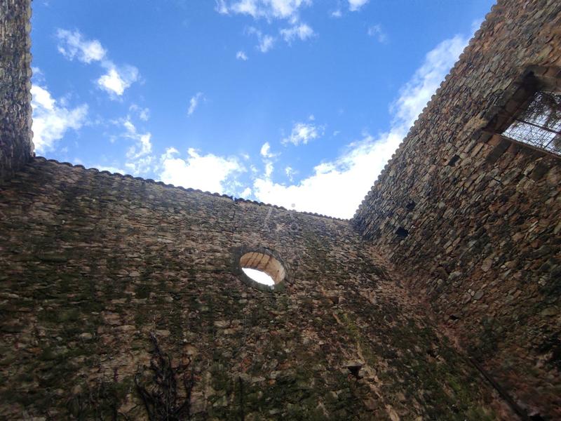 Maison en pierre - 218 m² - 15 pièces