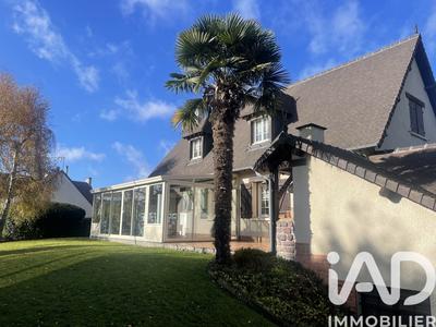 Maison - 143 m² - 5 pièces