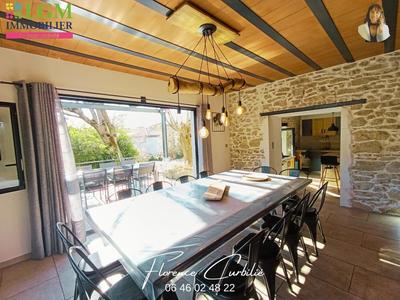 Maison - 186 m² - 6 pièces