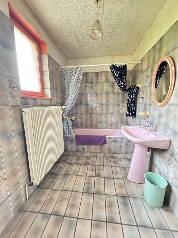 Maison - 100 m² - 6 pièces