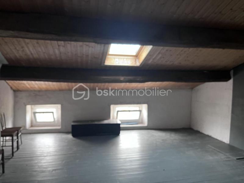 Maison - 110 m² - 4 pièces