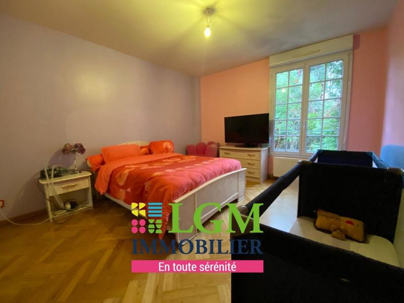 Appartement - 330 m² - 6 pièces