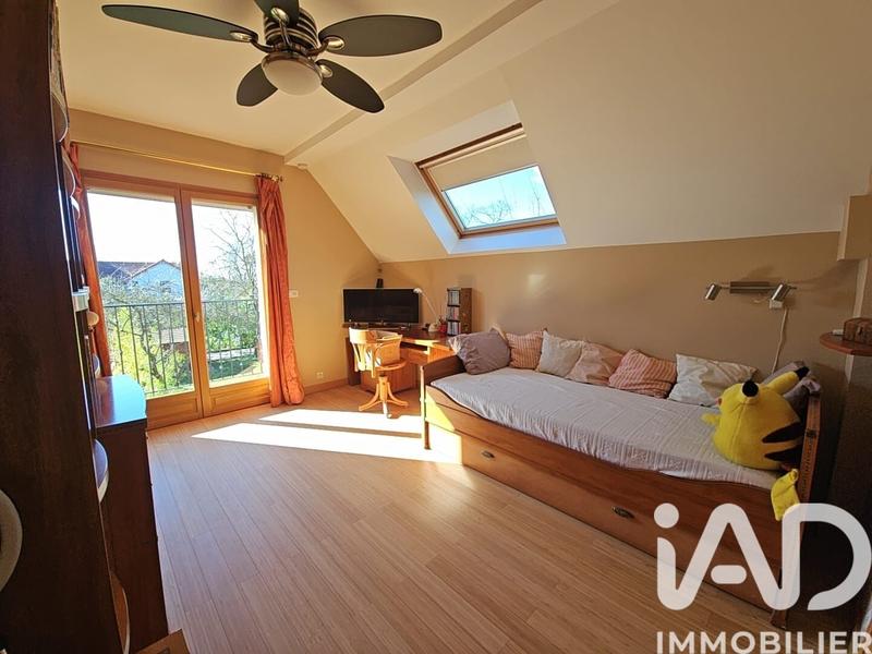 Maison de maîtres - 317 m² - 9 pièces