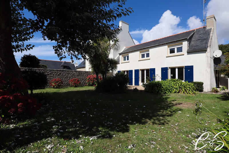 Maison - 96 m² - 5 pièces