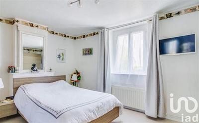 Maison - 155 m² - 6 pièces