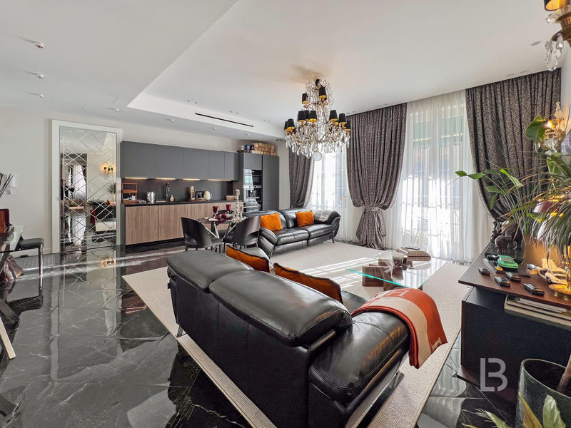 Appartement - 84 m² - 3 pièces