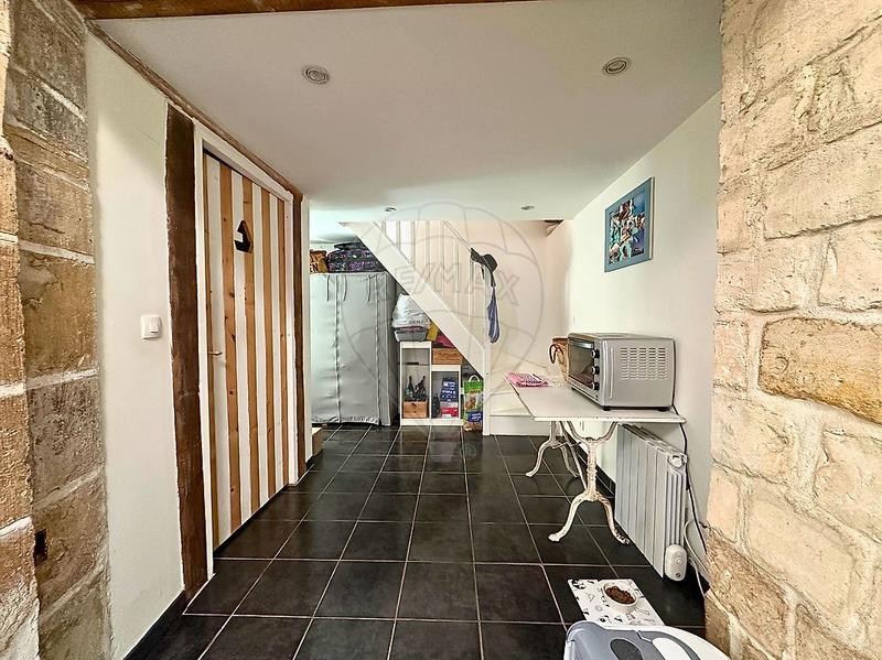 Maison en pierre - 120 m² - 5 pièces