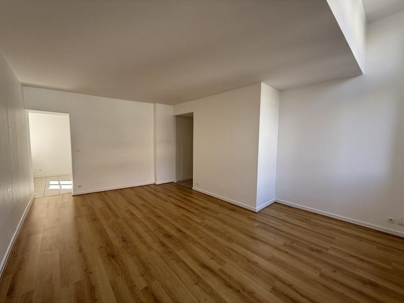 Appartement - 84 m² - 3 pièces