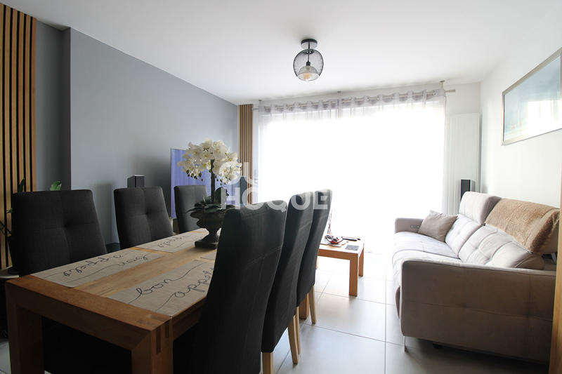 Appartement - 81 m² - 4 pièces