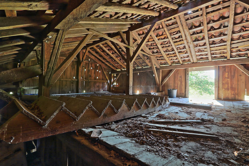 Propriété - 317 m² - 10 pièces