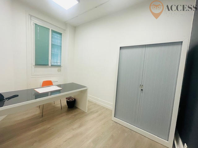 Local commercial - 99 m²