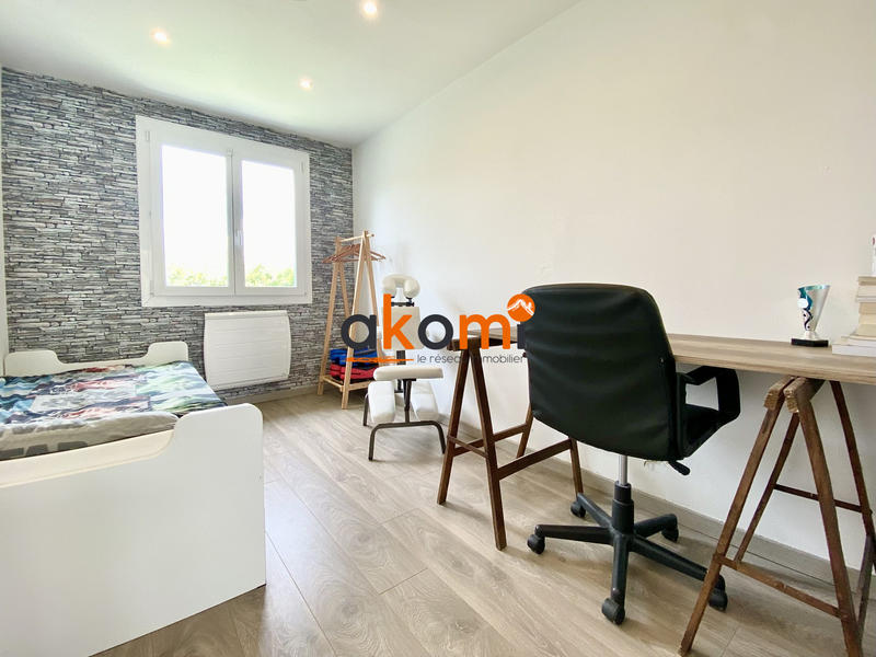 Maison - 97 m² - 5 pièces