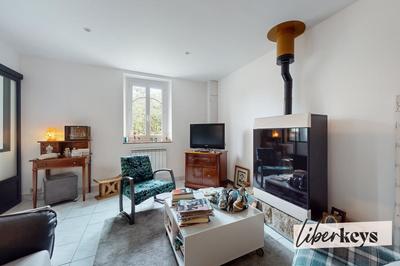 Maison - 126 m² - 7 pièces