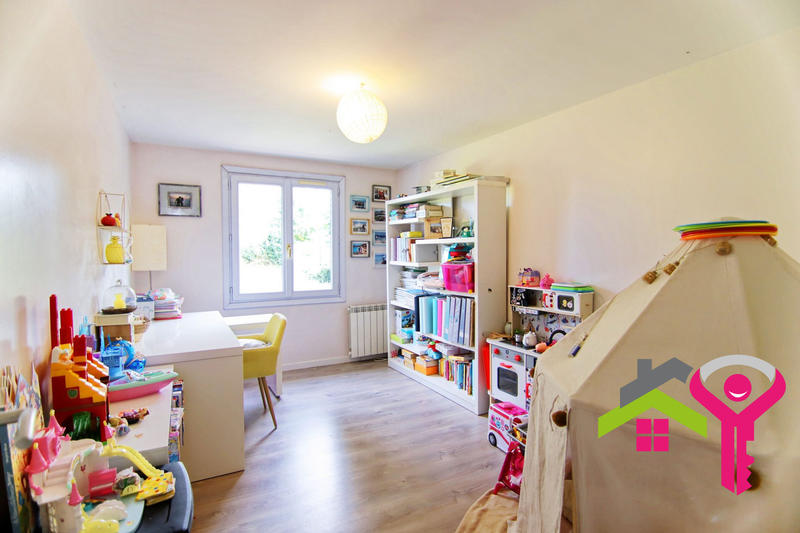 Maison - 101 m² - 5 pièces