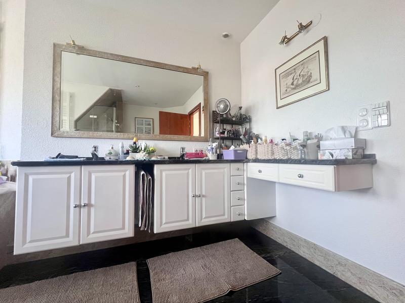 Maison contemporaine - 152 m² - 6 pièces