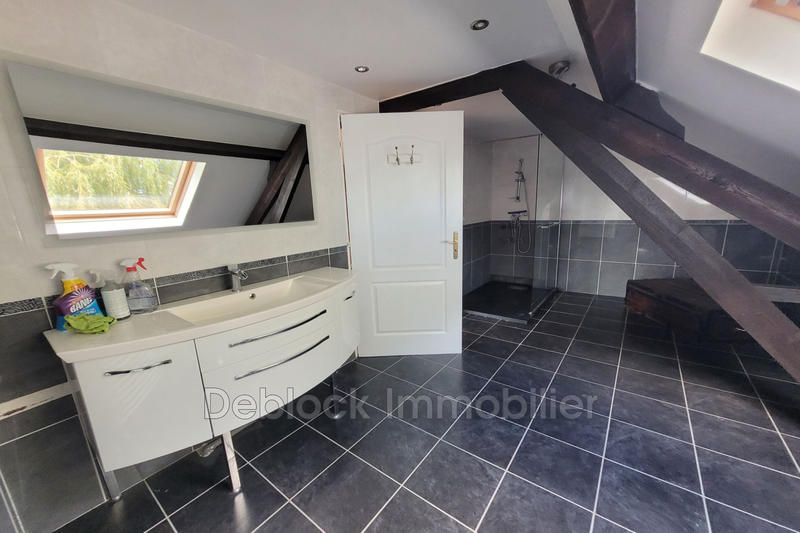 Maison - 265 m² - 6 pièces