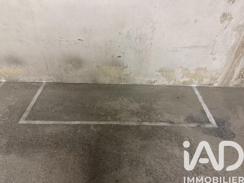 Parking - 8 m²